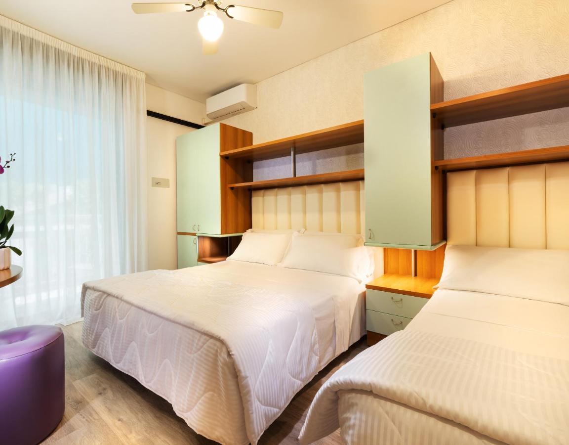 Hotel Castellucci 贝拉里亚-伊贾马里纳 外观 照片