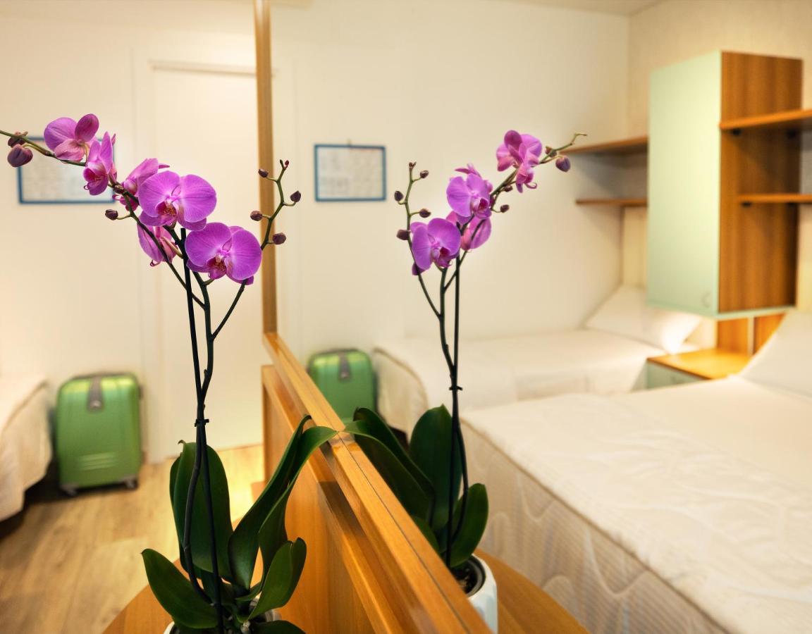 Hotel Castellucci 贝拉里亚-伊贾马里纳 外观 照片