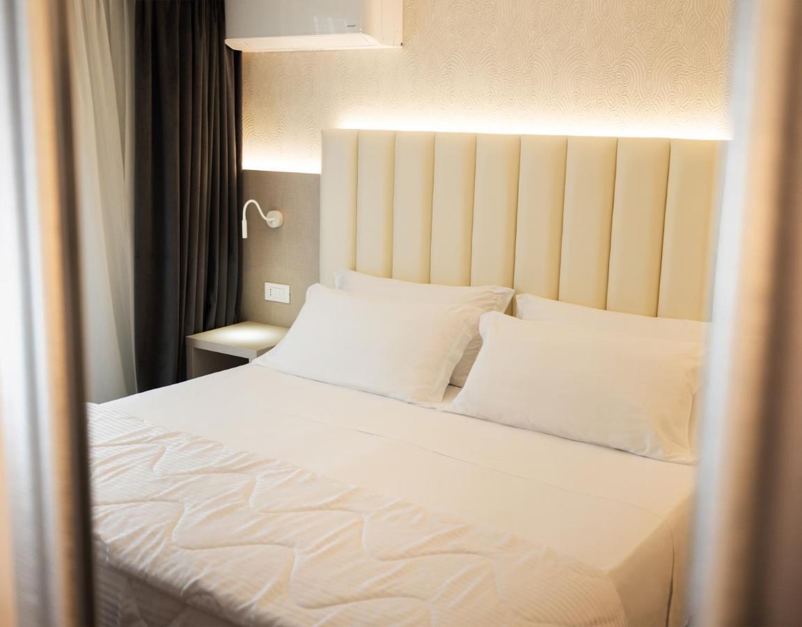 Hotel Castellucci 贝拉里亚-伊贾马里纳 外观 照片